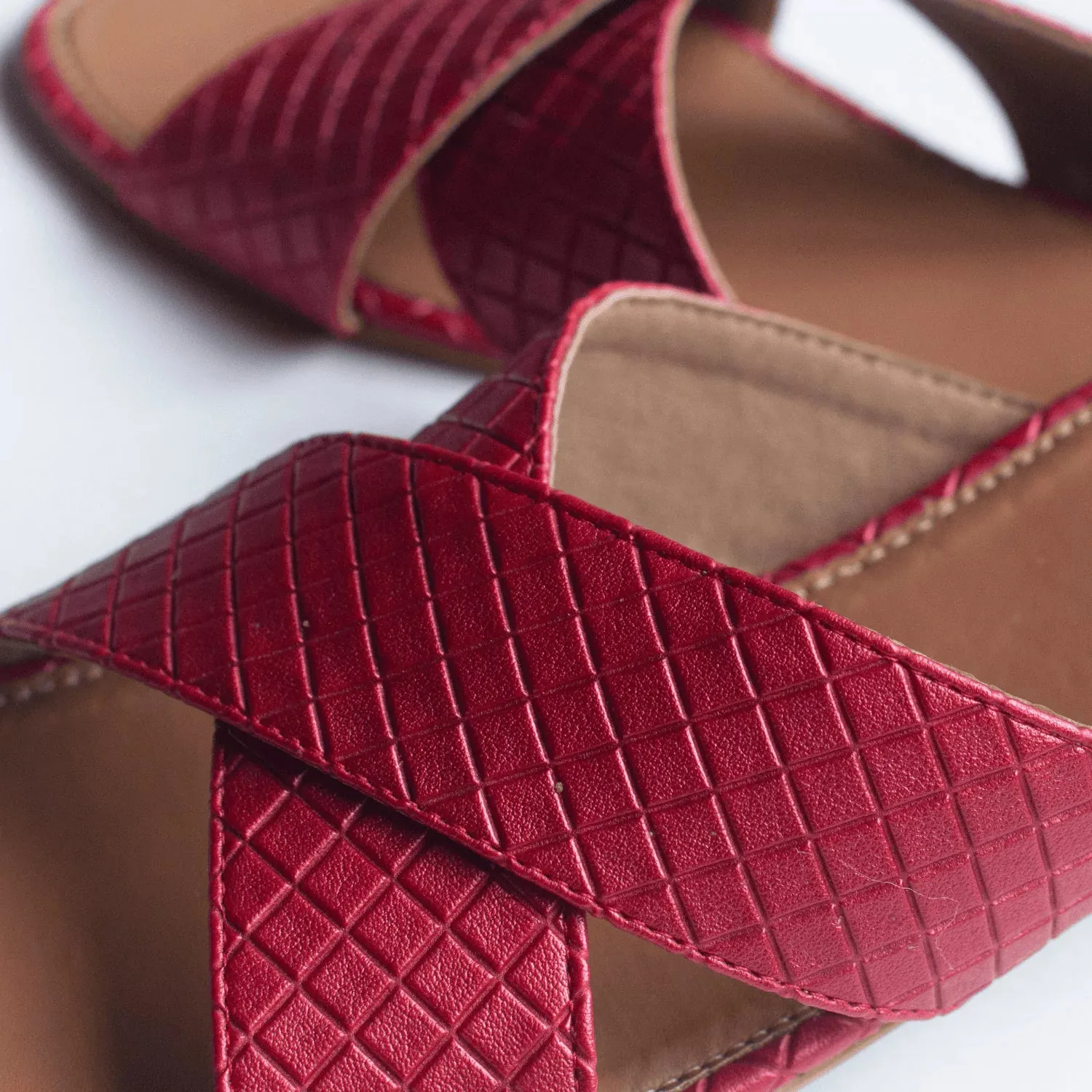 ADVENTUROUS Red Criss-Cross Open Toe Flats