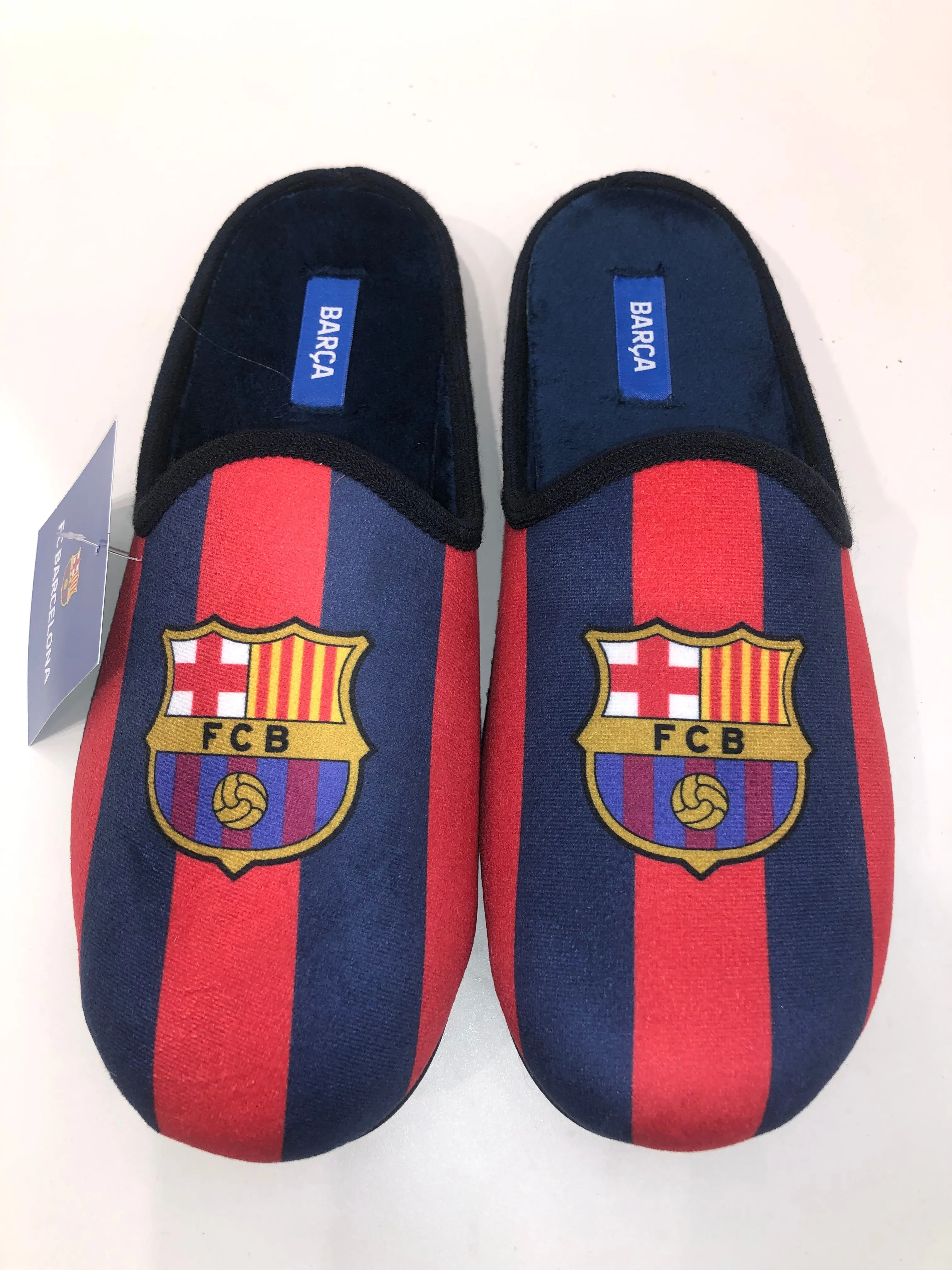 CFA18 RED BLUE STRIPED