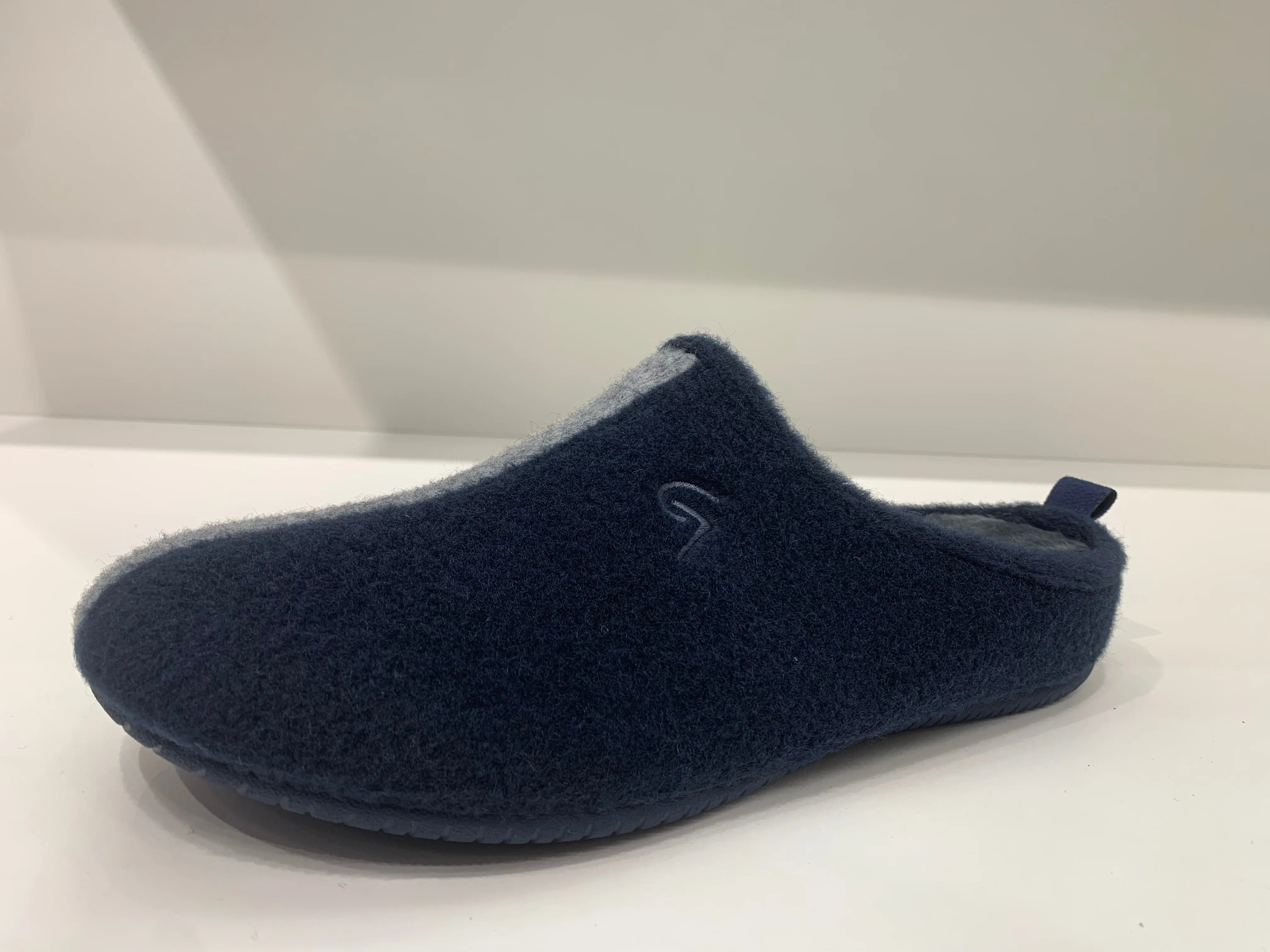 DUAL COMFORT NAVY