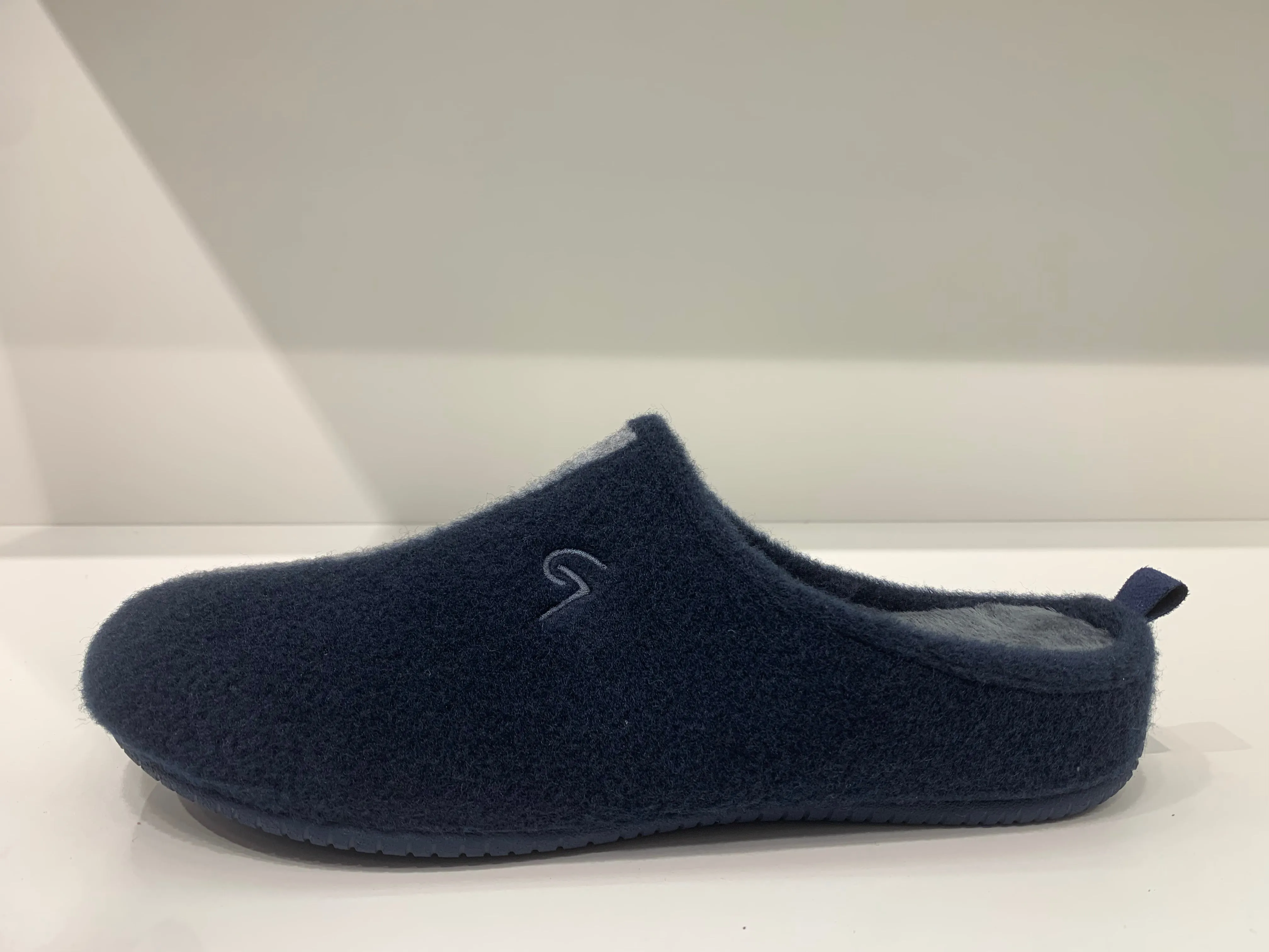 DUAL COMFORT NAVY