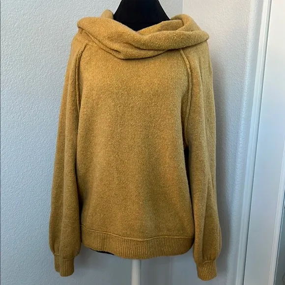 Free People Echo Beach Pullover Cozy Mustard Sweater Size Small