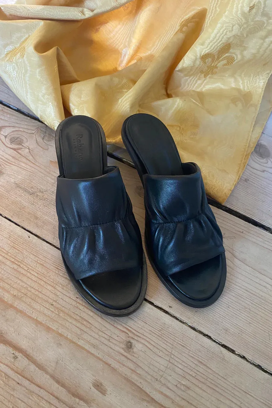 Ginny Shoe- Black