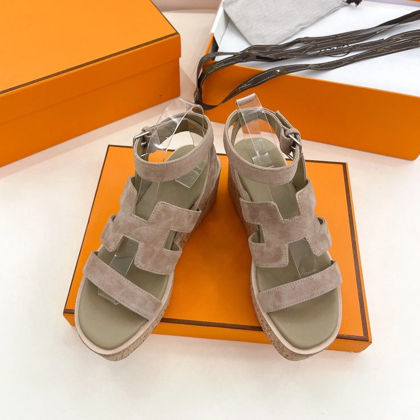 Havane 30 Sandal Light Brown Suede