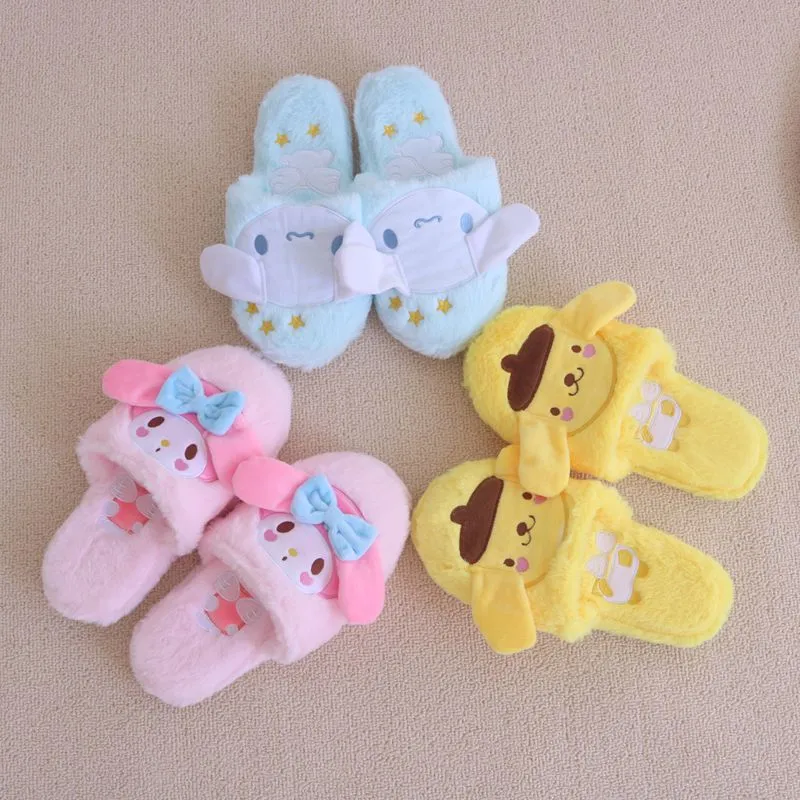 Kawaii Fuzzy Kuromi Slippers