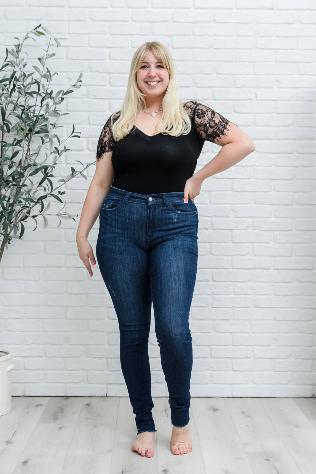 Maeve Mid-Rise Dark Wash Cuffed Skinny (22W,24W)