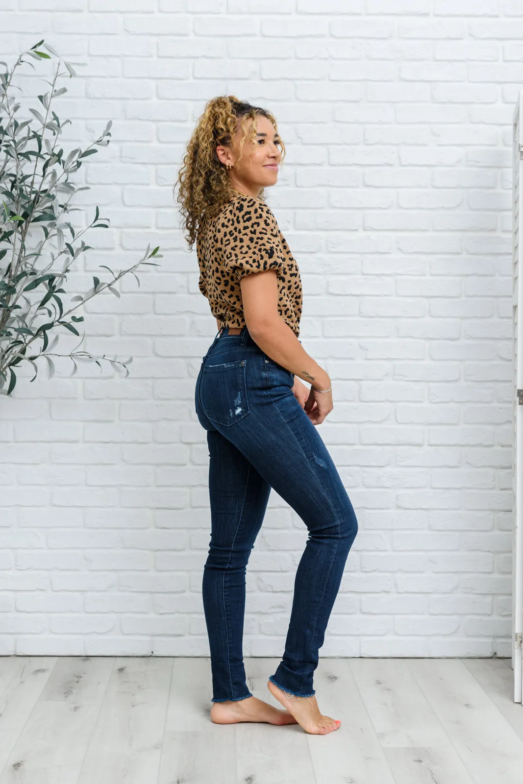 Maeve Mid-Rise Dark Wash Cuffed Skinny (22W,24W)