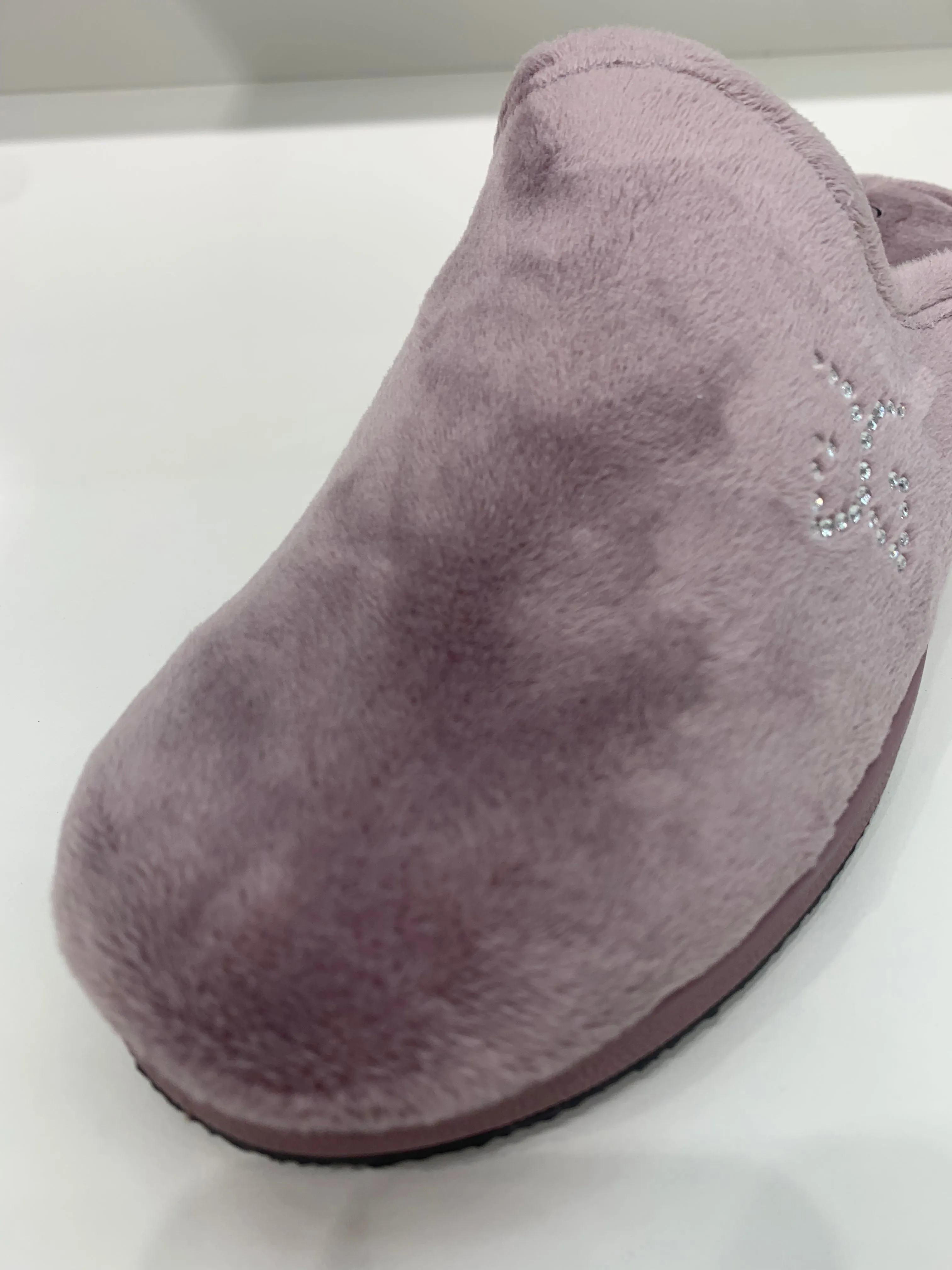PLUSH VIOLET HAVEN