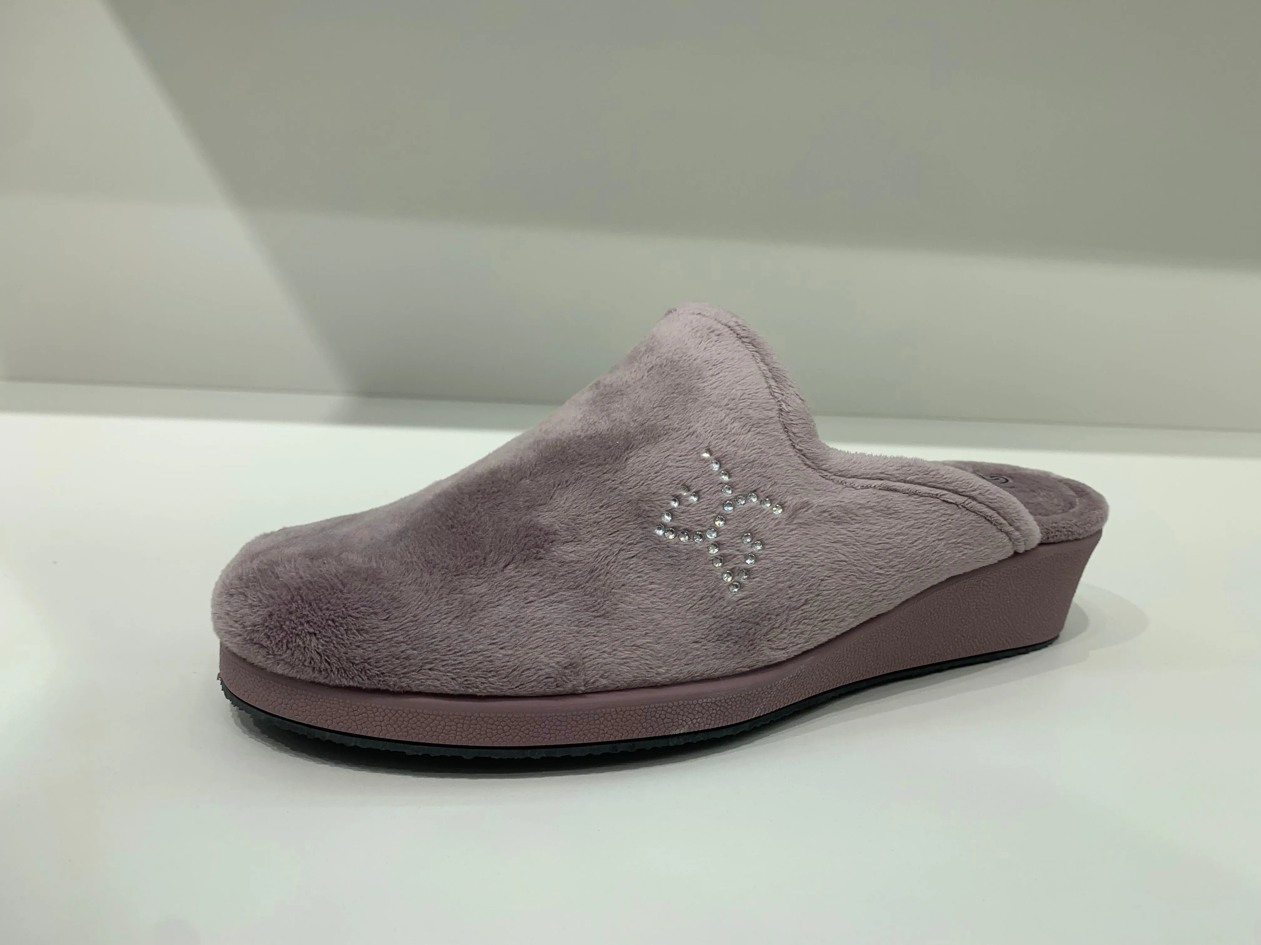 PLUSH VIOLET HAVEN