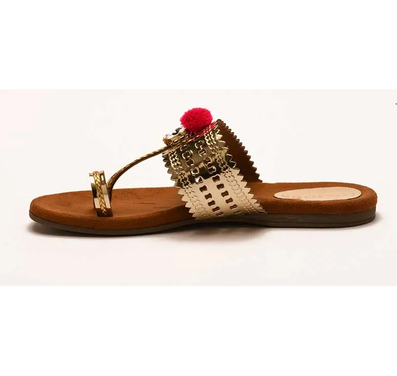 PomPom <span class="ad">Kolhapuris</span>