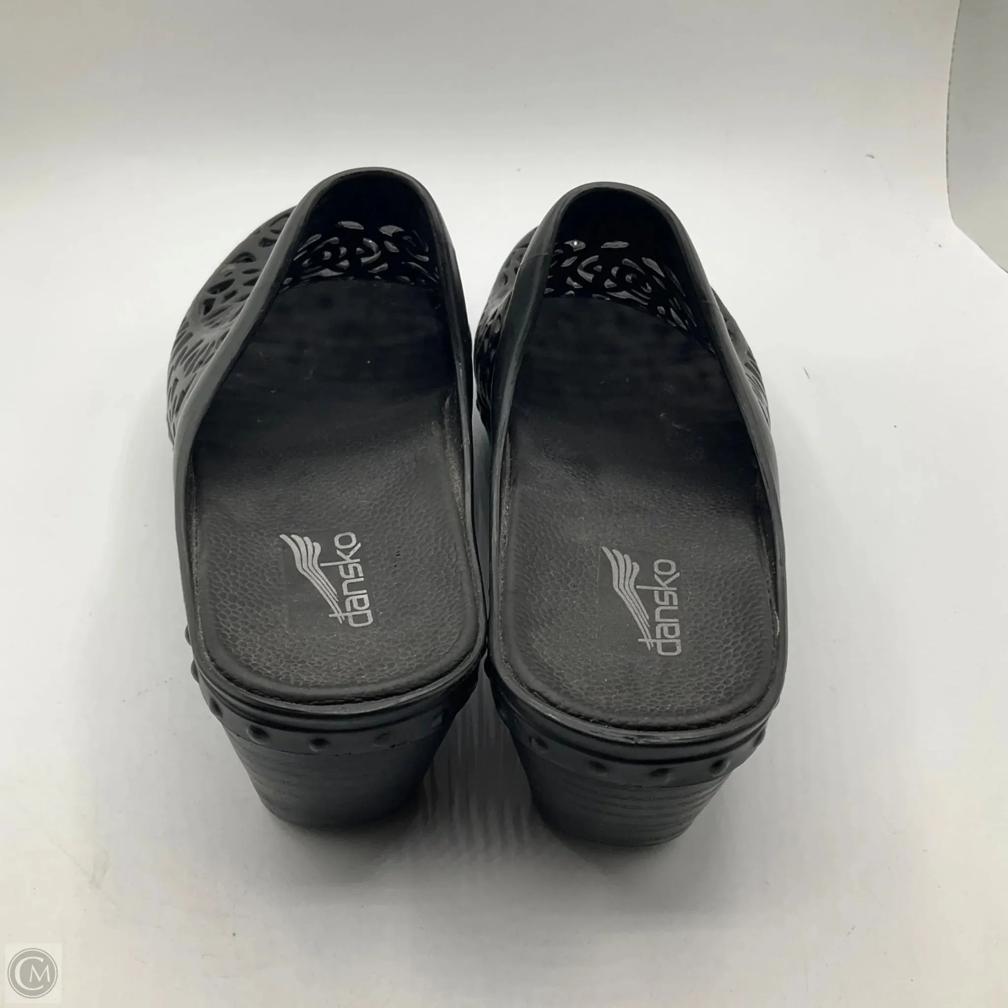 Shoes Flats By Dansko In Black, Size: 8