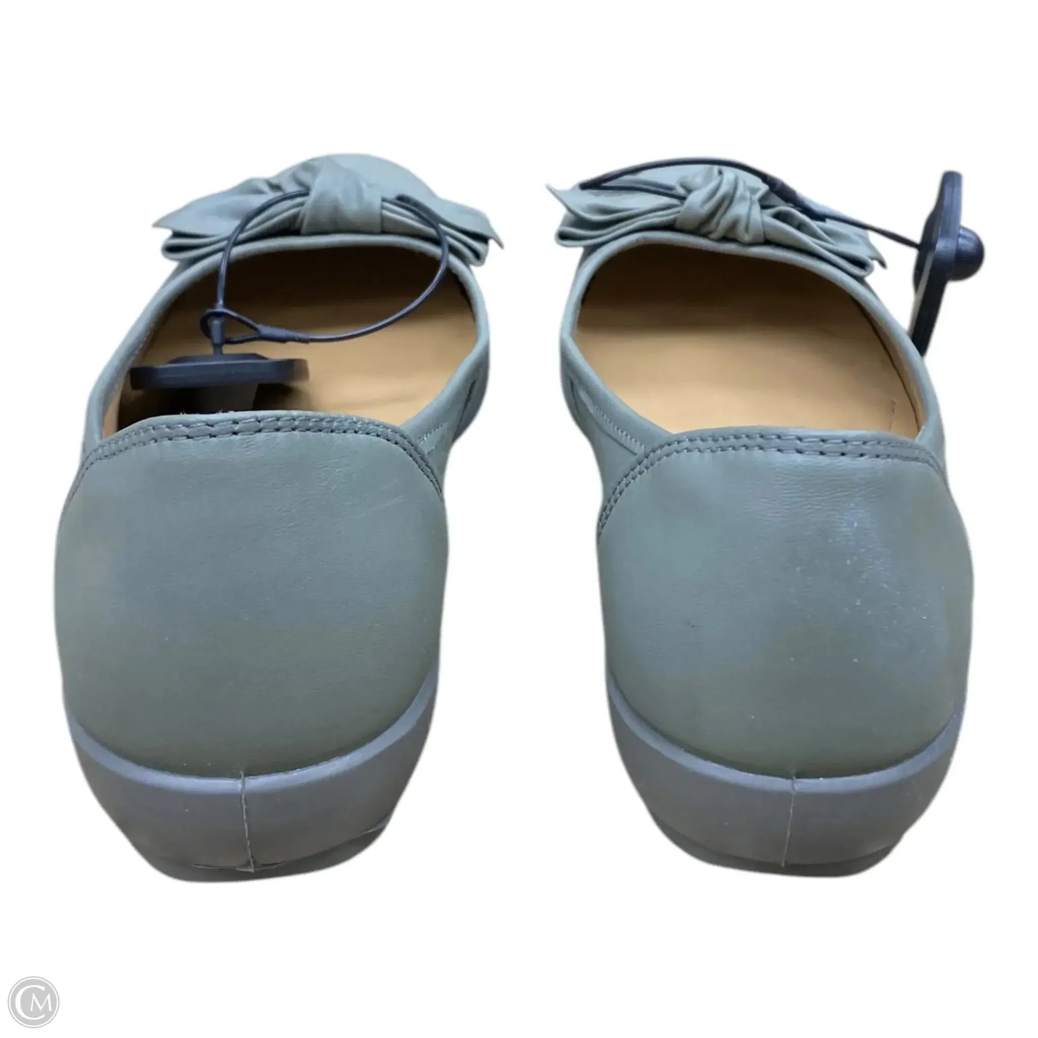 Shoes Flats By Hotter In Green, Size: 9