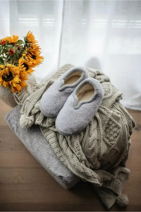 Stormy Slippers