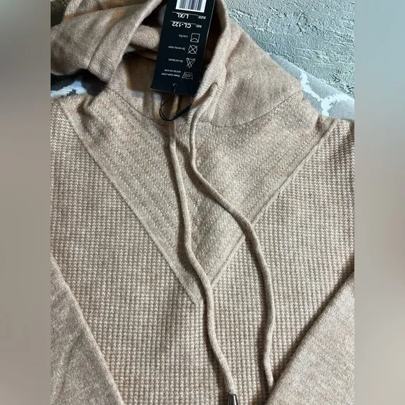 Women's Cashmere Oatmeal/Tan Textured Hoodie Sweater, 100% cashmere, cozy,warm
